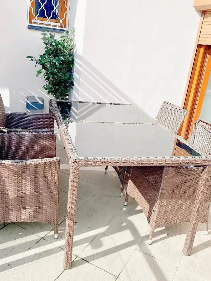Loft With Rooftop And Free Parking In Garage Budapest