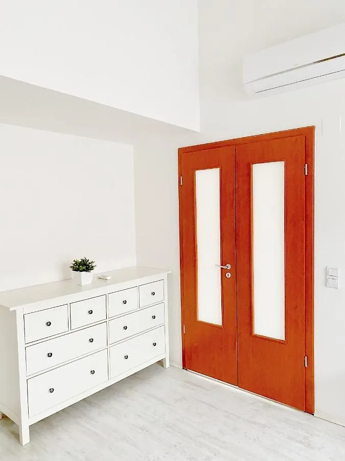 Apartamento Loft With Rooftop And Free Parking In Garage Budapest
